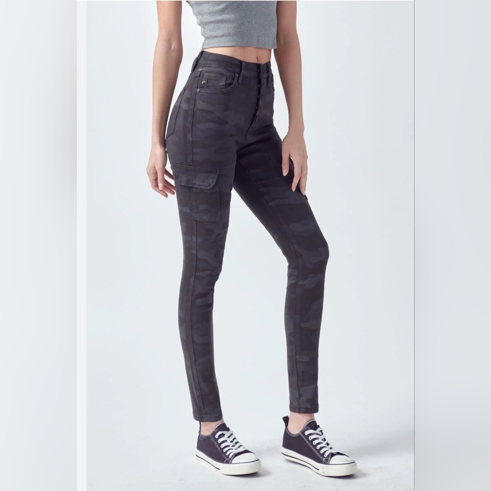 KanCan Black Camo Skinny Jeans